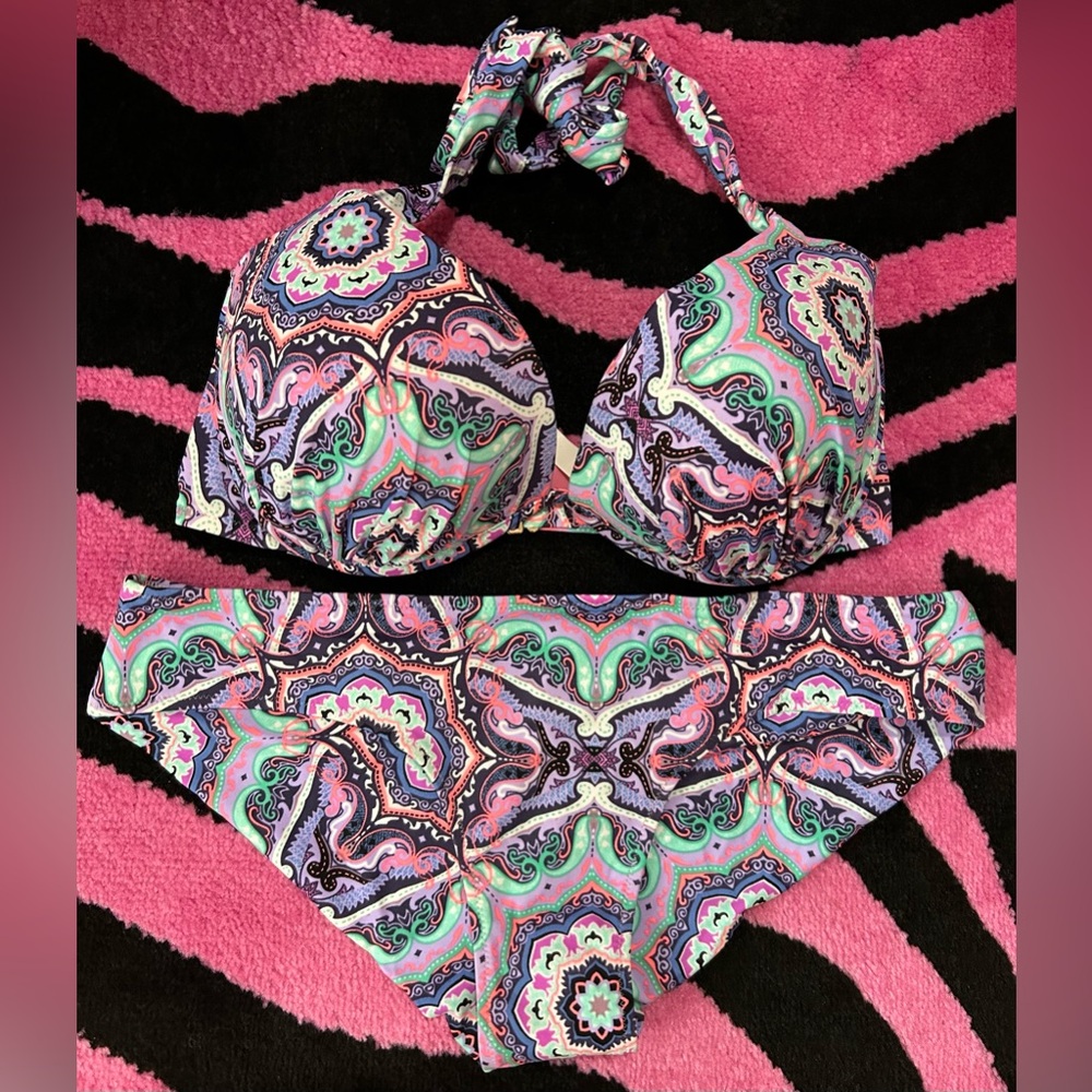 VS Swim 36D/M The Gorgeous top and cheeky bikini